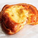 Ra Rosheru - ホットドック220円 ベーコンチーズ220円 がタイムサービス半額