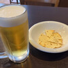 タージマハル - 料理写真:生ビールとサービスのつまみ