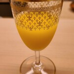 道人 - お飲み物①媛小春(柑橘、愛媛県産)の果汁、炭酸水割