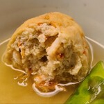 道人 - ⑫桜蝦(静岡県産)の飛竜頭
      今年は桜蝦が珍しく豊漁で良い状態のものが京都にも入ってくるのでしょうね
      フワフワで桜蝦がぎっしり、ピンクに染まった飛竜頭っていうのも良いですね！