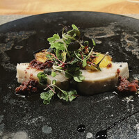 薫 HIROO - 鰆炭火焼き、茄子　バルサミコ酢　パクチー