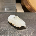 鮨 無垢/鮨 白銀 - 