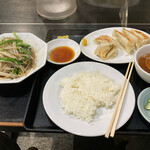 神田餃子屋 - ●ニラ定食