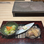 鮨 無垢/鮨 白銀 - 