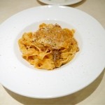 炭火焼イタリアン ラ・パーチェ - ポルチーニ茸のトマトクリームパスタ