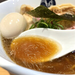 中華そば TORIKO - 鶏の旨みたっぷりのまろやかスープ