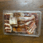 金陵 - 肉盛り合わせ（2,500円）:焼アヒル、チャーシュー、皮付き焼豚