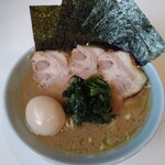 横浜家系ラーメン みさきや - 