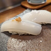 太助寿し - アオリイカに白イカ