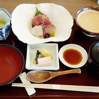 浅草むぎとろ 本店 - 刺身定食