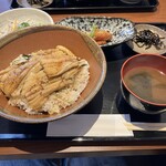 あなごや 穴場 - 煮あなご丼定食　上