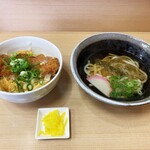 うどん 丼 勝 - 料理写真:勝セット