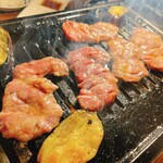 やきにく 肉助 - 
