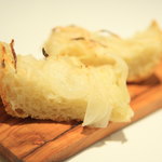 クッチーナ イタリアーナ ガッルーラ - 玉葱のフォカッチャ