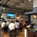 ホルモンA - ランチ時、店内思ったよりおしゃれだと思いません？こだわりあるんです。清潔でおしゃれな空間★