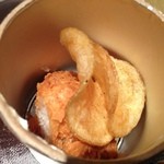 神保町 傳 - プリングルの蓋をあけると