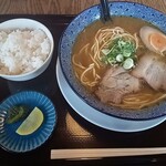 Fuufuutei - カレー楓麺と小ごはん