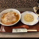 Kei ai - ネギチャーシュー麺＋半炒飯セット¥1000