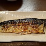 新富おきらく - 鯖塩焼ン生卵付き