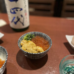 酒肴場 屯 - 生うにいくら丼¥700。ここのウニは間違いない！
