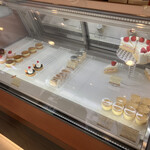 Poche du Reve - ショーケース（生菓子）