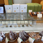 Poche du Reve - ショーケース（焼き菓子）