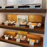 Poche du Reve - 商品棚（焼き菓子詰め合わせ）