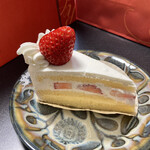 Poche du Reve - 完熟いちごショート（側面）