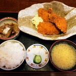 味覚天国 たまや - タレカツ定食　1380円