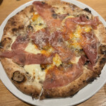 Pizzeria e Trattoria Da TAKE - 生ハムのビスマルク