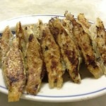 金龍菜館 - 餃子