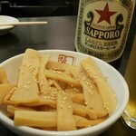 kitakatara-membannai - サッポロ瓶ビールとメンマ皿が定番の晩酌です。