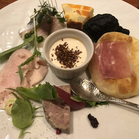 フィオリスカ - 