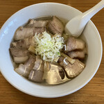 喜一 - 淡麗塩チャーシュー麺　950円