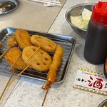 串カツ田中 - ソースは二種類