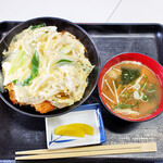 たつ食堂 - カツ丼