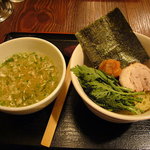 塩らー麺 本丸亭 - 