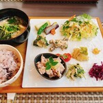 い組 - スープランチ