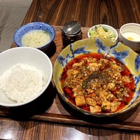 中華旬彩 森本 - ランチメニュー「四川式麻婆豆腐セット 〜自家製豆板辣油の香り〜 1400円」