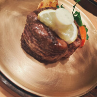 ステーキハウス キッチンリボン - 