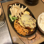 Yayoi Ken - チーズハンバーグ
