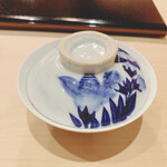 すし 良月 - 毛蟹をすっぽんの出汁でしゃぶしゃぶ