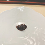 すし 良月 - 蜂蜜に漬けたパイナップル(？)