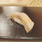 すし 良月 - イサキ