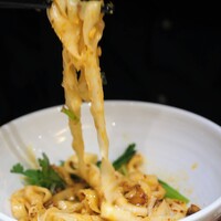 四川名菜 川府 - 刀削麺