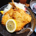 田舎レストランじんべえ - アジフライとちょい刺し定食