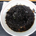 美野里パーキングエリア（上り線）フードコート - ラーメン丼一面を覆う磯海苔