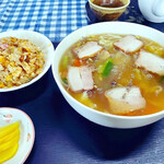 一福食堂 - 料理写真:半チャーハンちゃんぽん　900円