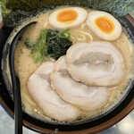 濃厚とんこつ 金沢家 - 