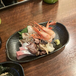 立ち呑み くにし - 刺身盛り合わせ